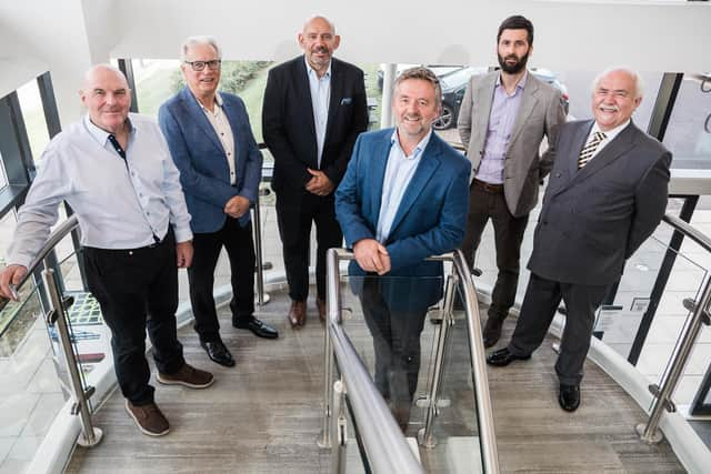 On board, from left to right: Rob Langton, Graham Billany, Nick Murphy, Iain Butterworth, David Bacon and Kurt Christensen.