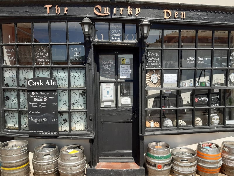 Quirky Den, Grape Lane.