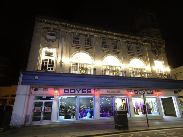 Boyes looks magical at Christmastime