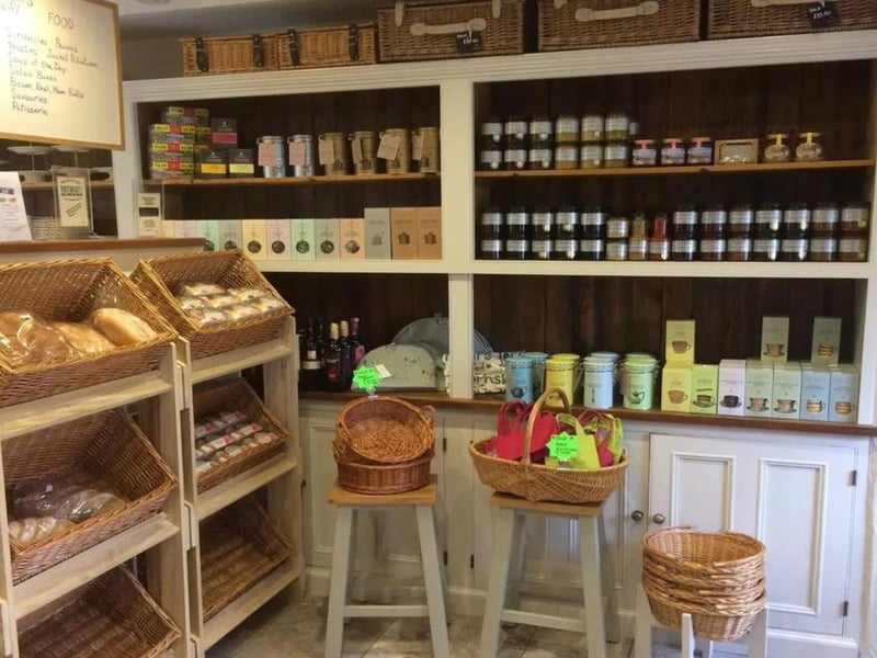 The tea rooms also offer takeaways and gifts with many of the products used in the tea rooms on sale to take home.