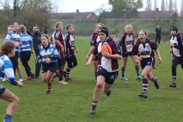 Neve Moon in action for Scarborough RUFC Under-14s