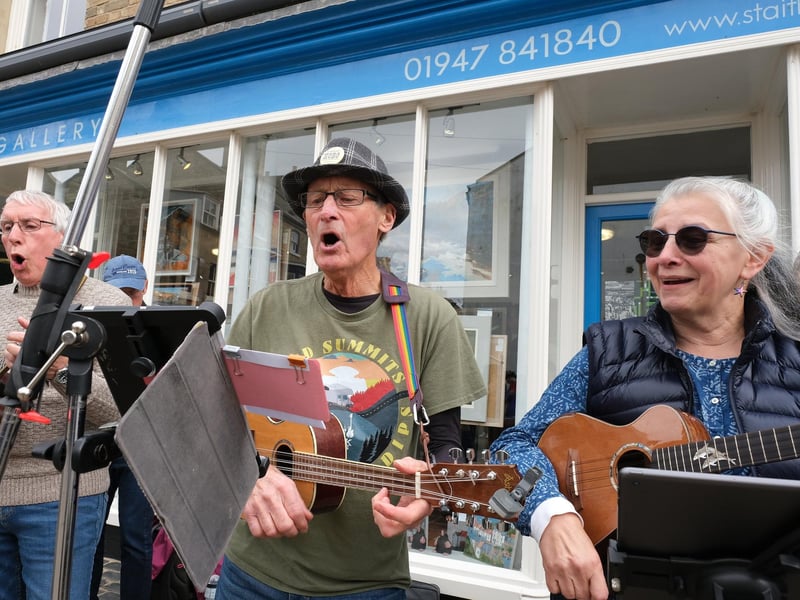 A little bit of street musical entertainment.