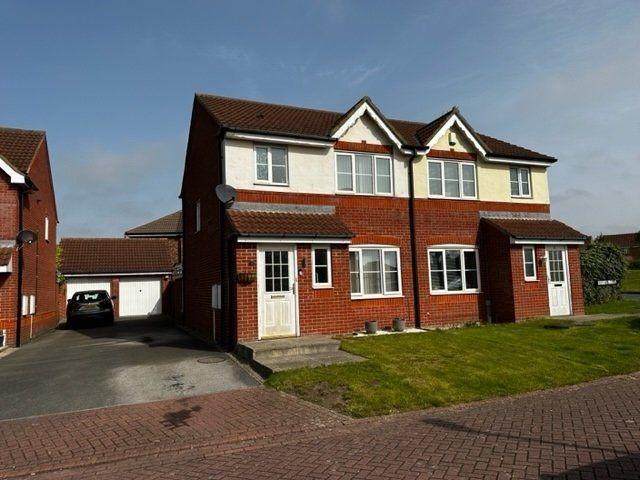 This three bedroom semi-detached house for sale with Reeds Rains for £190,000.