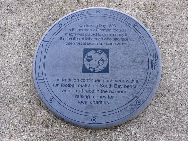 The trail can be viewed along Marine Drive. Huw Roberts said: "We had the best blank canvas we could possible get. Hundres and thousands of people walk alongside this wall every year and they will now be able to understand what Scarborough is all about."
