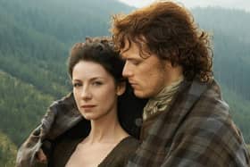 The television series stars Caitriona Balfe and Sam Heughan.