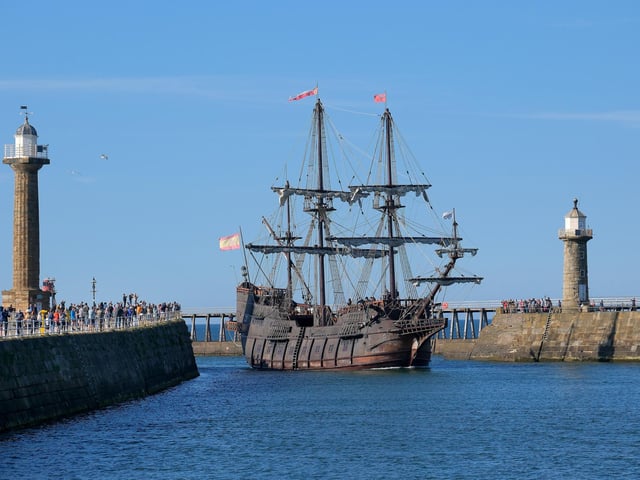 The Galeon Andalucia sails into Whitby