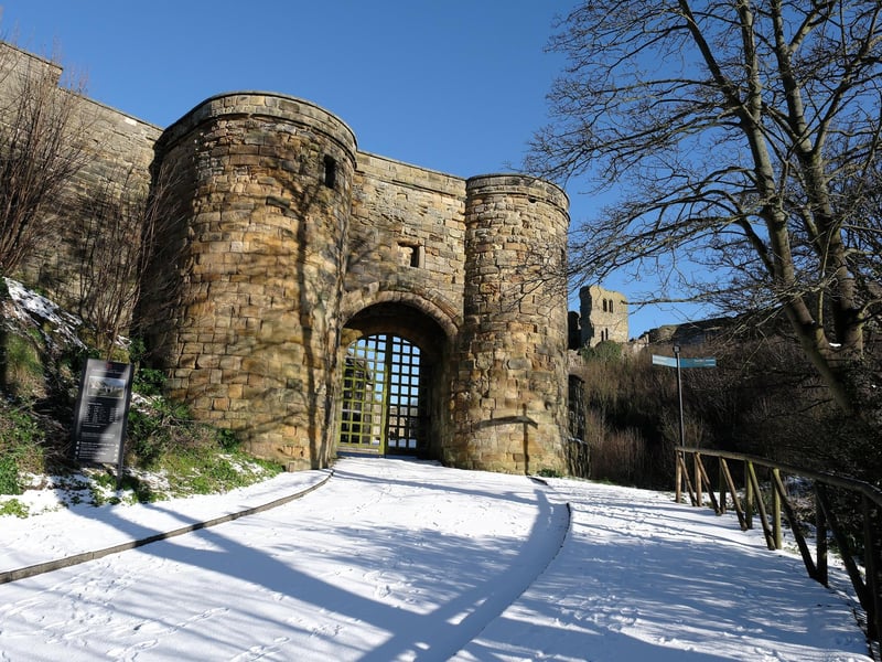Up to the Castle looking fantastical.