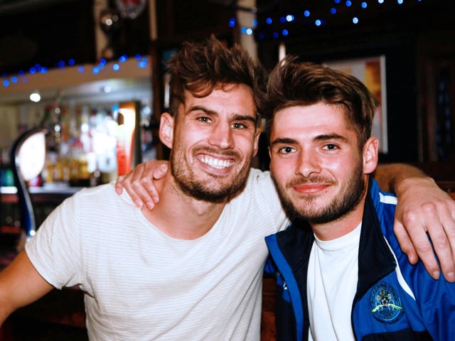 Timmy & Lewis get down to business in Bar2B