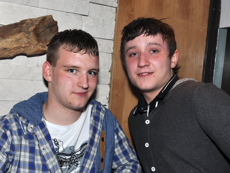 Sam and Alister catch up on their week!