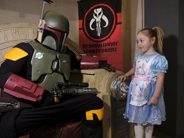 Bobba Fett meets Alice in Wonderland