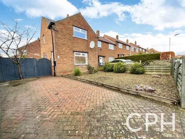 This two bedroom and one bathroom terrace house is for sale with CPH Property Services with a guide price of £179,995.