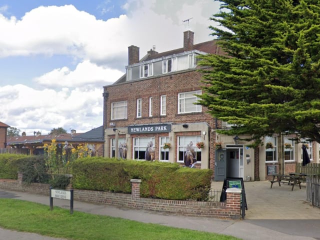 Newlands Park has won 2nd place, with a total of 11 votes. The pub is located on Newlands Park Grove, Newlands Park Drive.