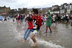 New Year Day Dip at Scarborough South Bay.
picture: Richard Ponter, 220101n