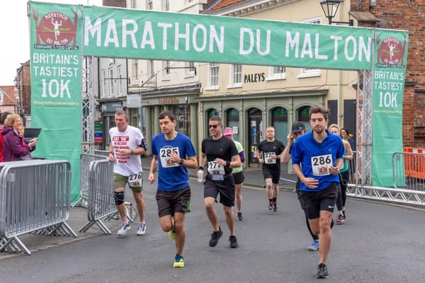 Competitors in the Marathon du Malton.