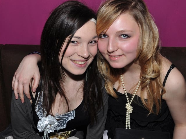 Hi girls....Emma and Aimee in Blue Lounge!