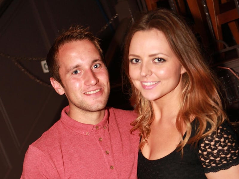 Kyle and Zoe in Snowy's.
133913h