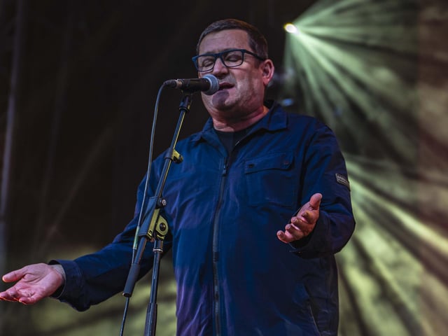 Fans got enjoy a range of songs from The Beautiful South and The Housemartins.