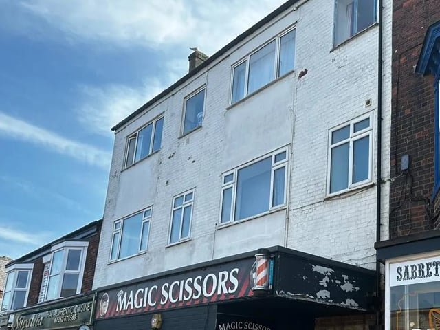 This one bedroom and one bathroom flat is for sale with Reeds Rains with a guide price of £35,000.