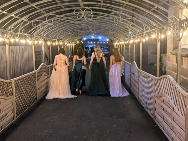 Students on their way in to the prom.