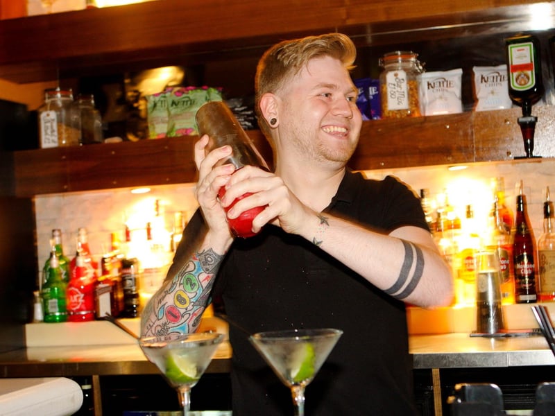 Danny mixing the drinks for the punter's in Blue Lounge