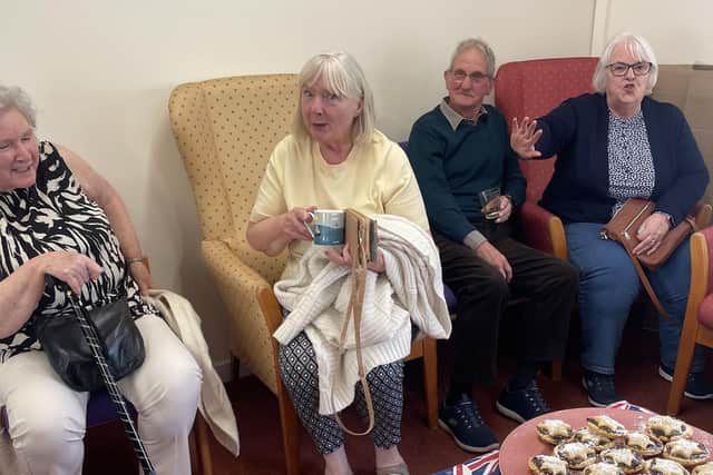 VE Day anniversary marked by Marton Court and Sutcliffe Court residents in Whitby.