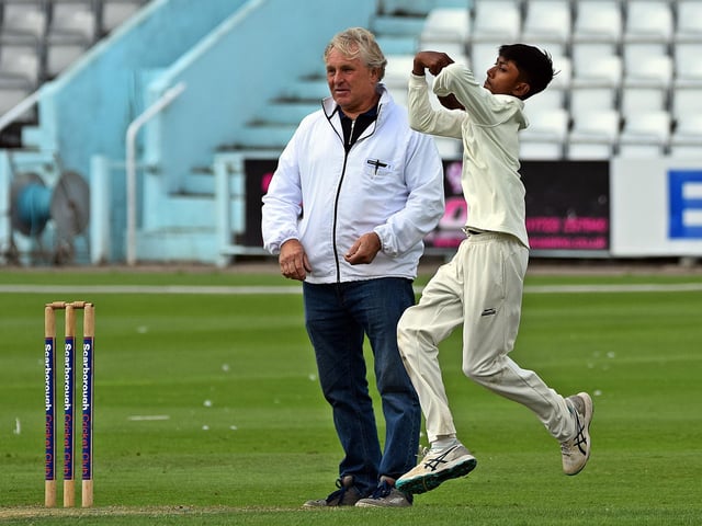 Scarborough's Aminda Weerasooriya in bowling action