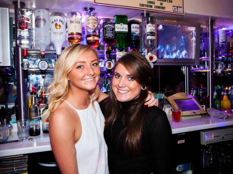 Megan & Hannah serving the punter's in Snowy's.