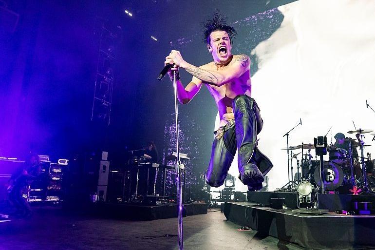 Yungblud.