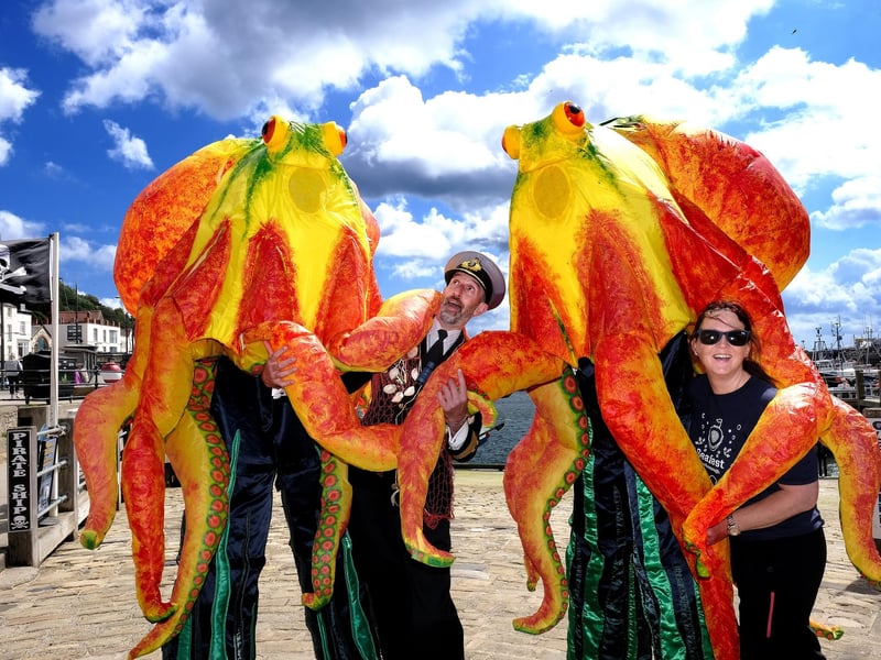 Artemis Productions with Cali and Mari greeting Captain Barnacles and Vicki Jones at Scarborough Seafest.
