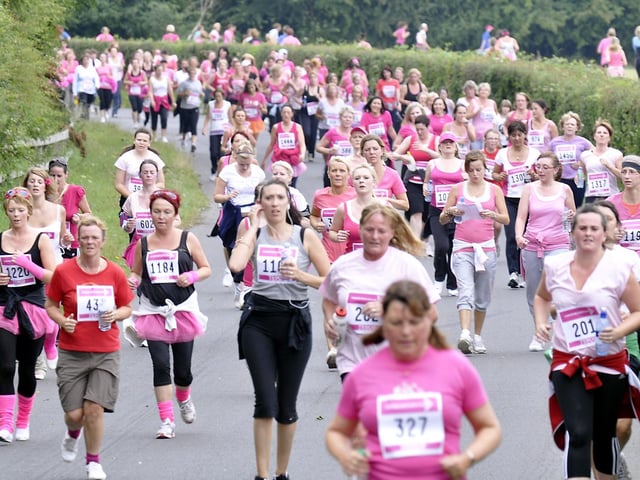 Race for Life 2010 at Oliver's Mount. 1028109c