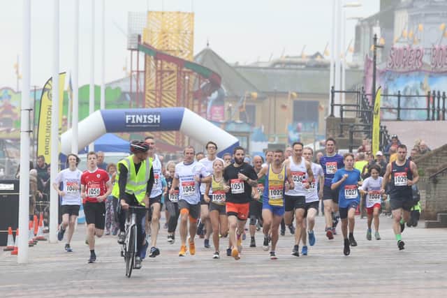 Action from the 2023 Athletes Bridlington Road Runners 13.5-mile Multi Terrain Race