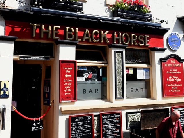This busy little multi-roomed gem, dating from the 1600s, offers a warm welcome.
Beers from the Punch list are served from five handpumps.