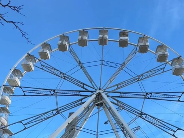 The Big Wheel is coming to Whitby from July 9 until August 4. Located on the green space behind the Whalebone Arch on West Cliff, the wheel will operate daily from 11am to 7pm, offering stunning panoramic views of the coastline, harbour, and Whitby Abbey. Perfect for families, couples, and solo visitors, the ride provides a relaxed and memorable way to enjoy the town’s iconic scenery. Tickets are £5 for those under 1.4m and £7 for over 1.4m. No need to book—just turn up and take in the views. Please note, the wheel may close in poor weather or at short notice.