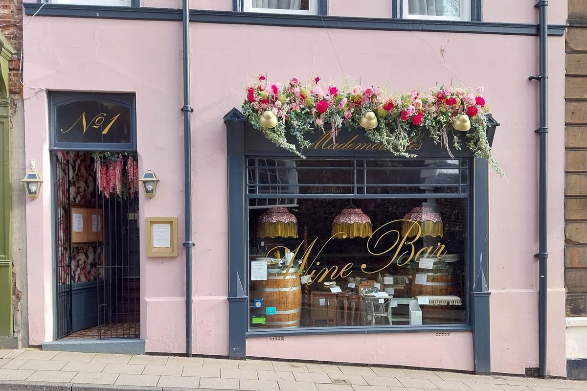 Mademoiselles Whitby’s award-winning French pub has been forced to close and reveals holiday planning is allowed ‘because rising costs just aren’t possible’

 | Pro IQRA News