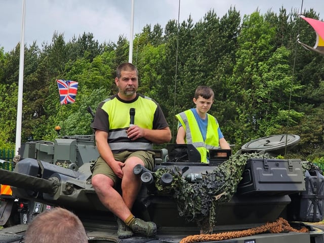Frank Wood answers questions from the top of the CRV (T) Scimitar - ably assisted by Kenneth