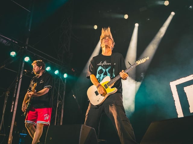 Busted perform the final gig of the 2024 Scarborough OAT season.