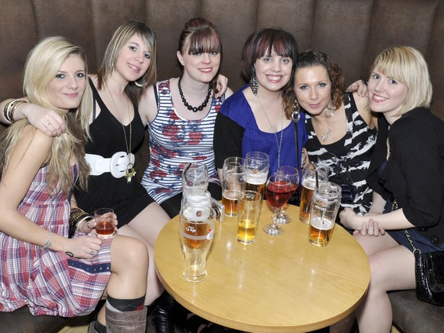 Olivia, Kelly, Cath, Charlotte, Holly and Amanda.