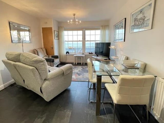 This one bedroom and one bathroom flat is for sale with CPH Property Services at offers over £130,000.