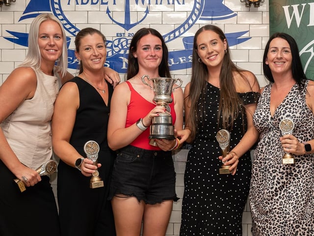 Ladies senior winners - Friendship. Photo: Natasha Hill