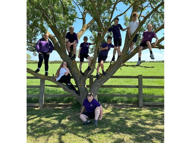 Hawsker-cum-Stainsacre School leavers.