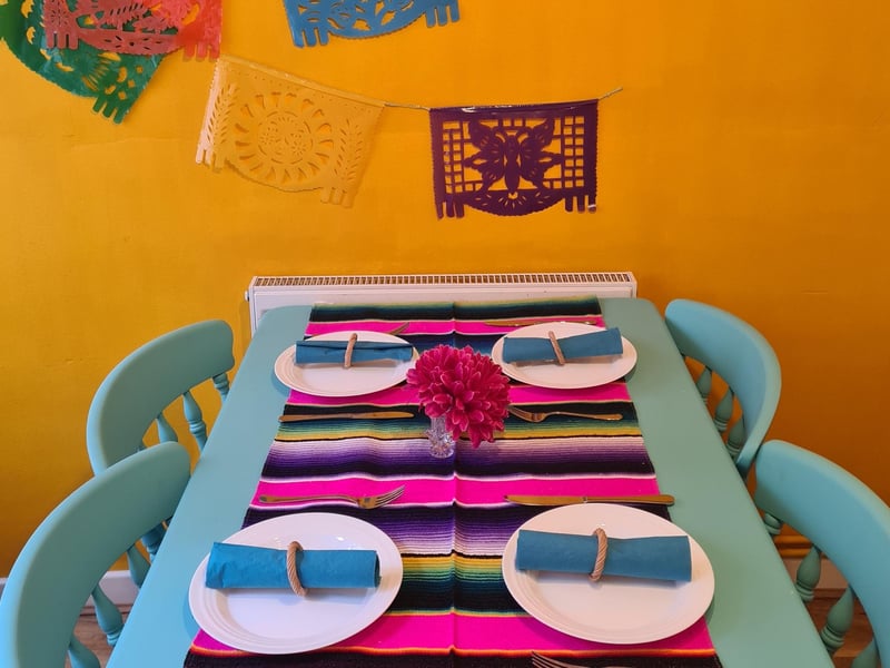 Bright settings for meal times.