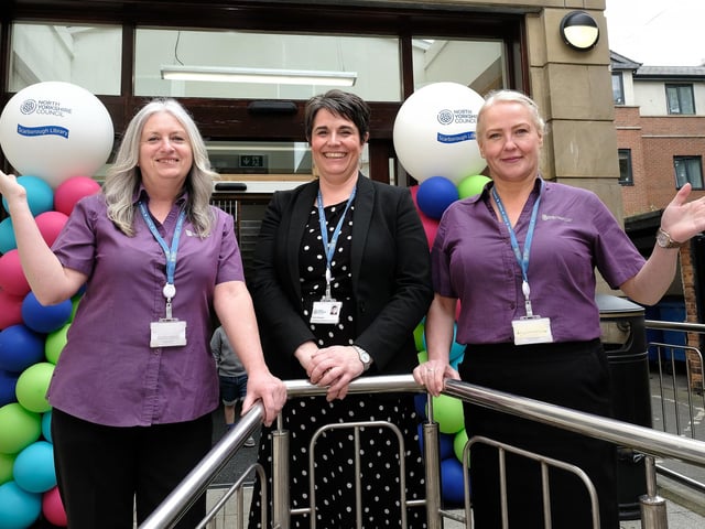 Fiona Bennett, Nicola Dengate and Dee Johnston welcome new visitors and regular faces.