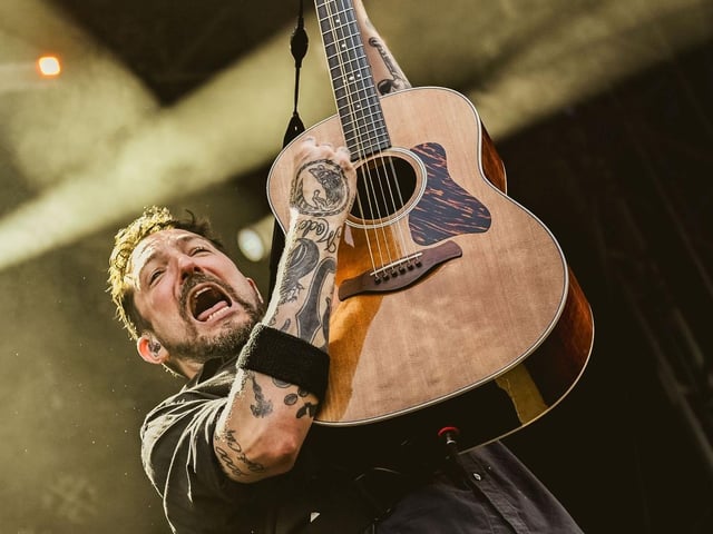 Frank Turner was an incredibly passionate frontman who connected wonderfully with the crowd.