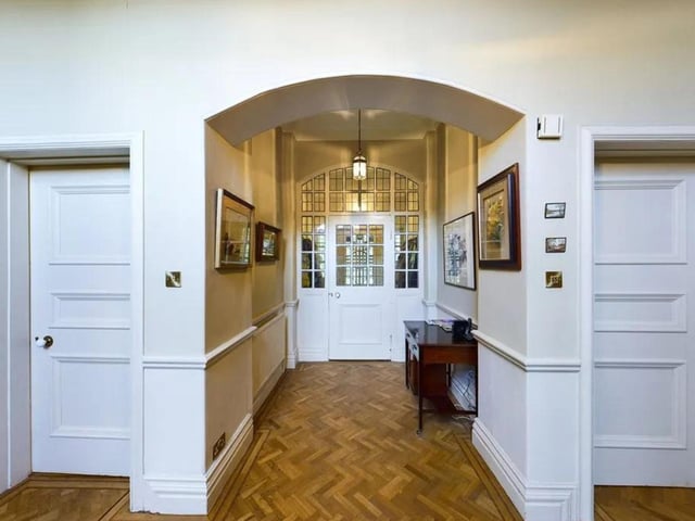 Another impressive hallway.