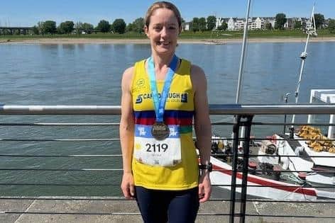 Scarborough Athletic Club's Nicola Kidd travelled to the German city of Dusseldorf, and improved her marathon PB by 10 minutes with 3.33.02.