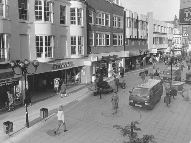 Automagic, Dorothy Perkins, Freeman Hardy and Willis ... all gone from the high street.