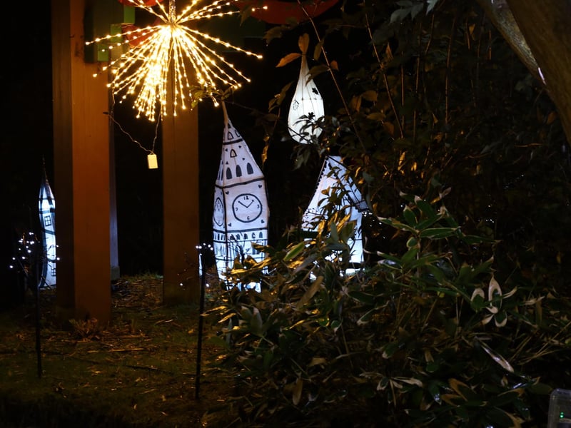 Gorgeous lanterns glowing in the autumnal night air.