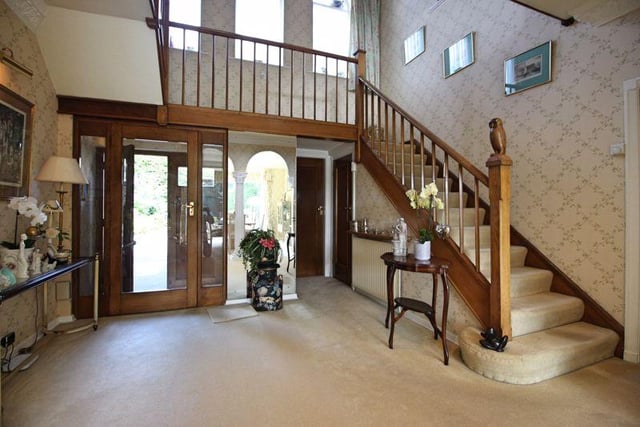 The entrance hall.