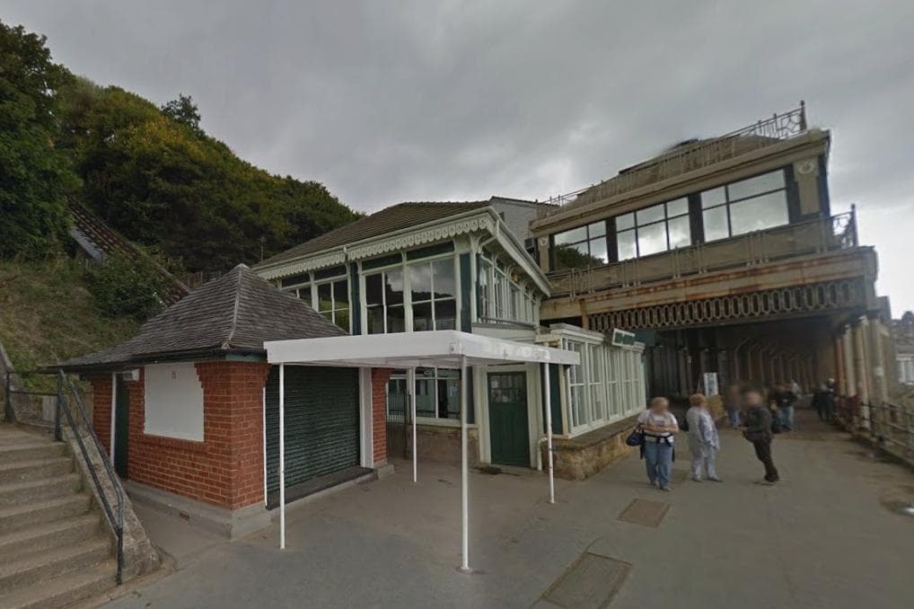 Stufenweise Wiedereröffnung des viktorianischen Klippenlifts in ...
