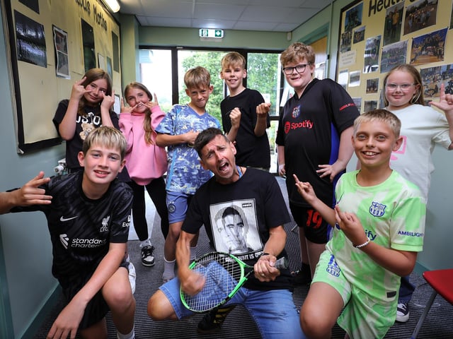 Yr 6 striking a pose!